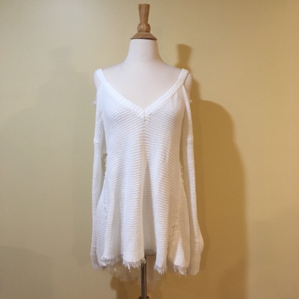High Low Cold Shoulder Fringe Trim Waffle Knit Sweater Snow White - Picture 4 of 7